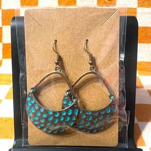 Extra Label - Offer $3 - Bundle Weighs More Than 5lbs  Read Description